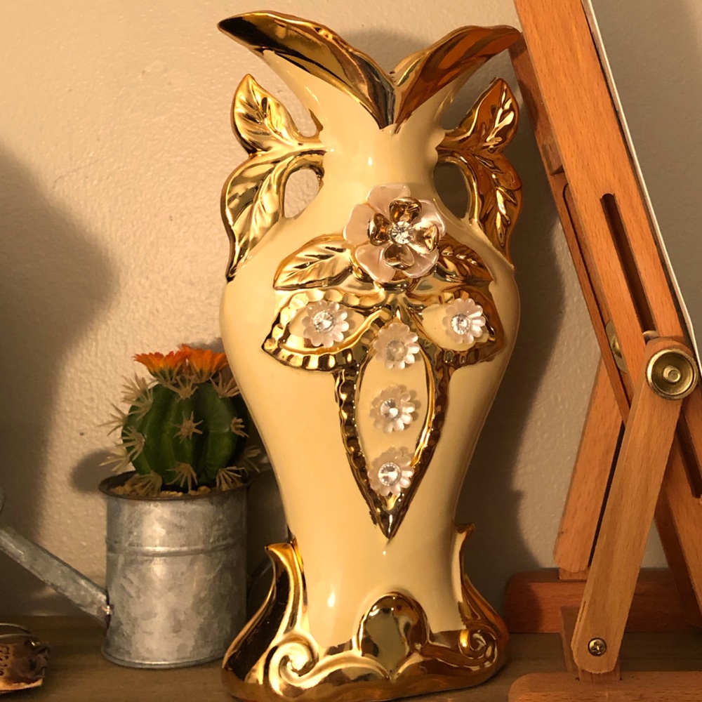 vase